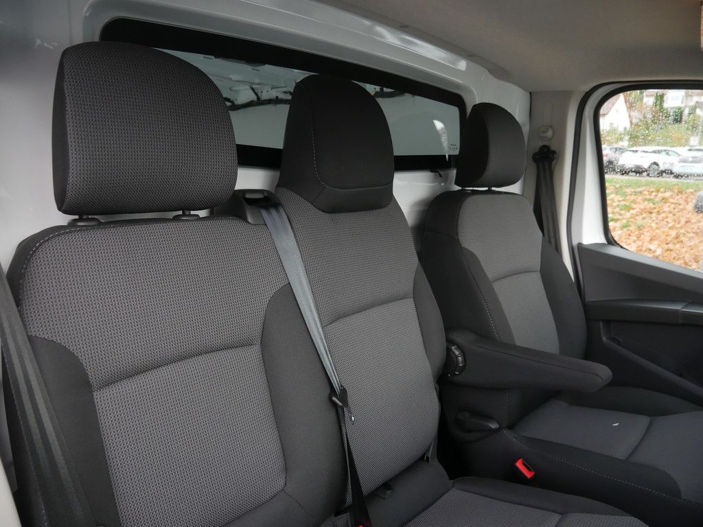 Fahrzeugabbildung Renault Trafic Komfort L1H1 Blue dCi 130 KAMERA AHK LED