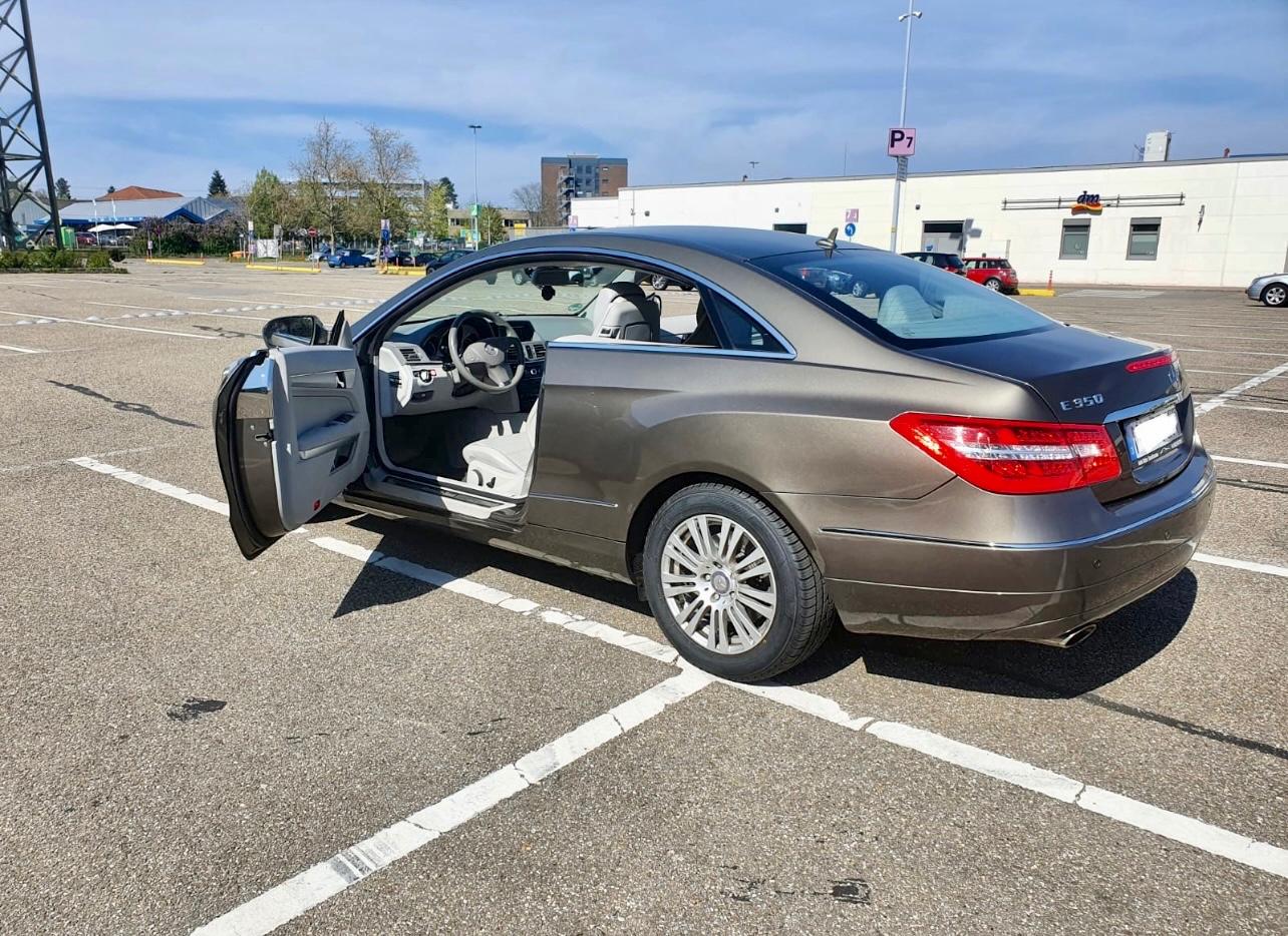 Mercedes-Benz E 350 E Coupe E 350 CGI BlueEfficiency Wenig Km