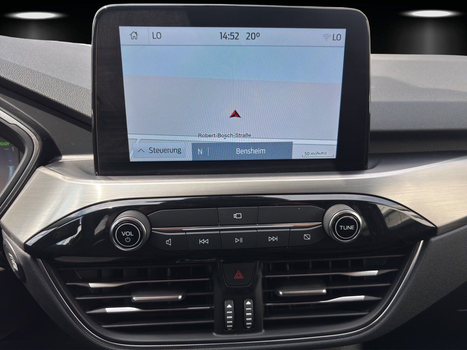 Fahrzeugabbildung Ford Kuga 2.5 PHEV Titanium X Aut./LED/ACC/B&O/NAVI/