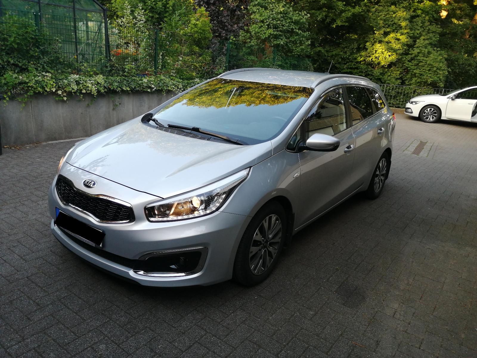 Kia cee'd Sportswagon 1.6 CRDi DCT Spirit Sports...