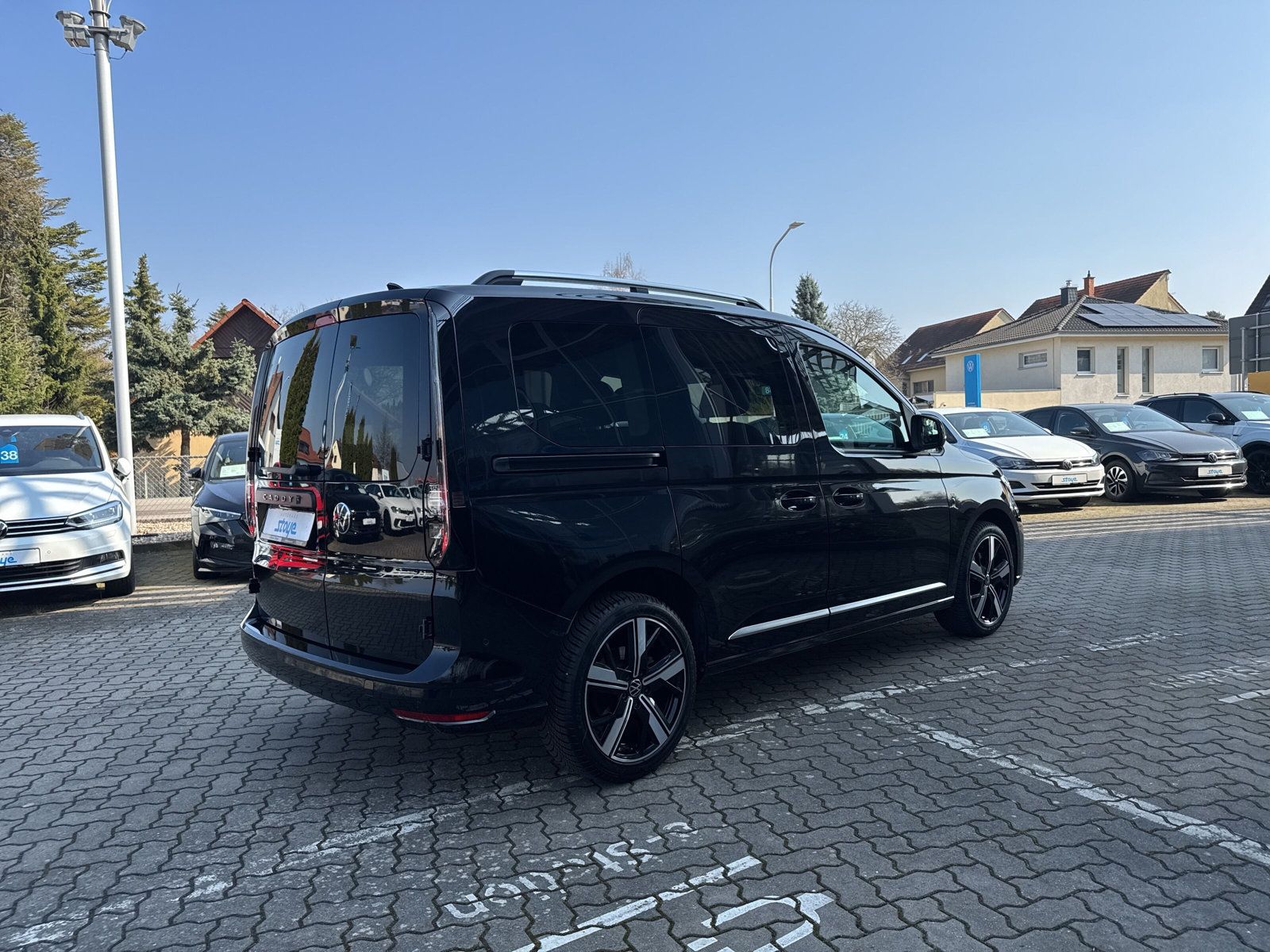 Caddy Style TDI DSG Navi ROLLSTUHLKRAN Style