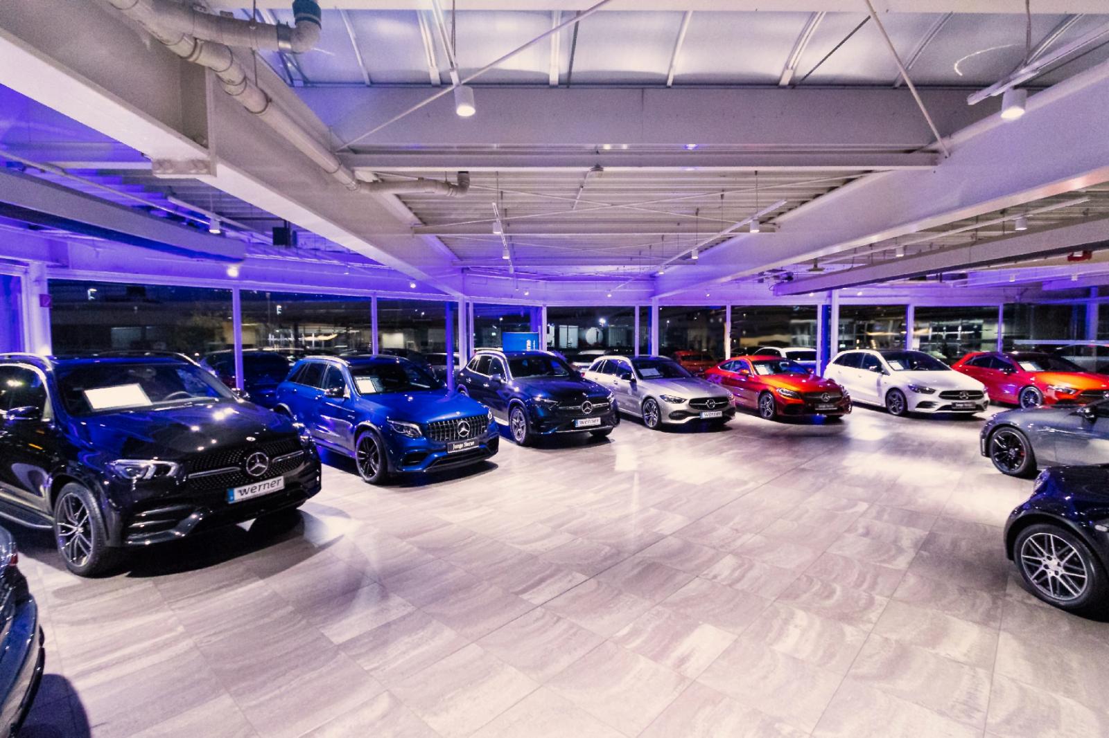 showroom-image-bottom