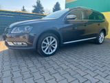 Volkswagen Passat Alltrack Variant Basis - Volkswagen Passat Alltrack aus 2012
