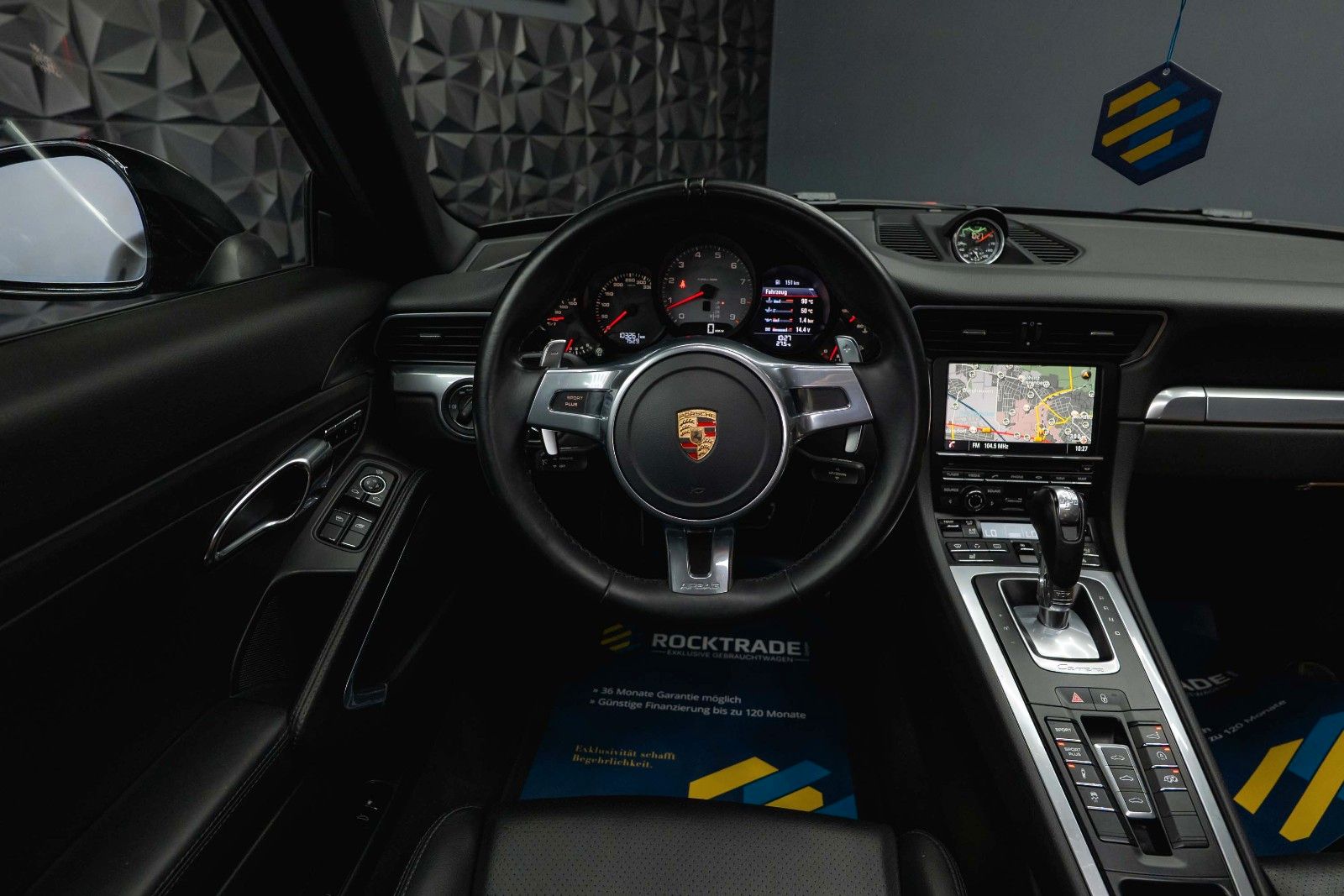 Fahrzeugabbildung Porsche 991 911 Carrera S Black Design Chrono *Pano*LED*