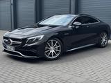 Mercedes-Benz S63 4MATIC Coupé AMG Burmester High End - Mercedes-Benz S 63 AMG von privat