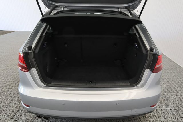 Fahrzeugabbildung Audi A3 Sportback 35 TDI S-tronic+Connectivity+UPE:40