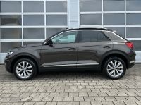 VW T-Roc 1.5 TSI DSG Style ACC PANO AHK KAM EXPORT bei Autohaus Landmann & Maier OHG