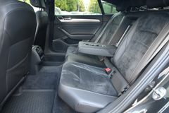 VW Arteon 2.0 TDI R-Line Pano Leder Navi LED CAM