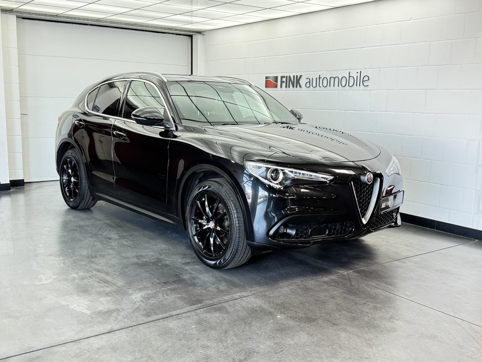 Alfa Romeo Stelvio 2.2 D Super Q4 LEDER AHK Pano LED