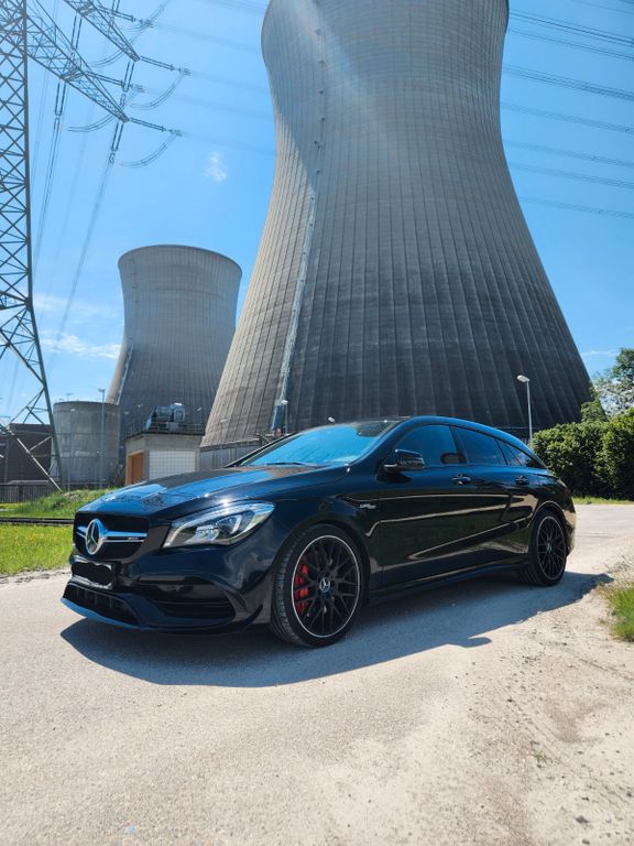 Image of Mercedes-Benz CLA 45 AMG Shooting Brake
