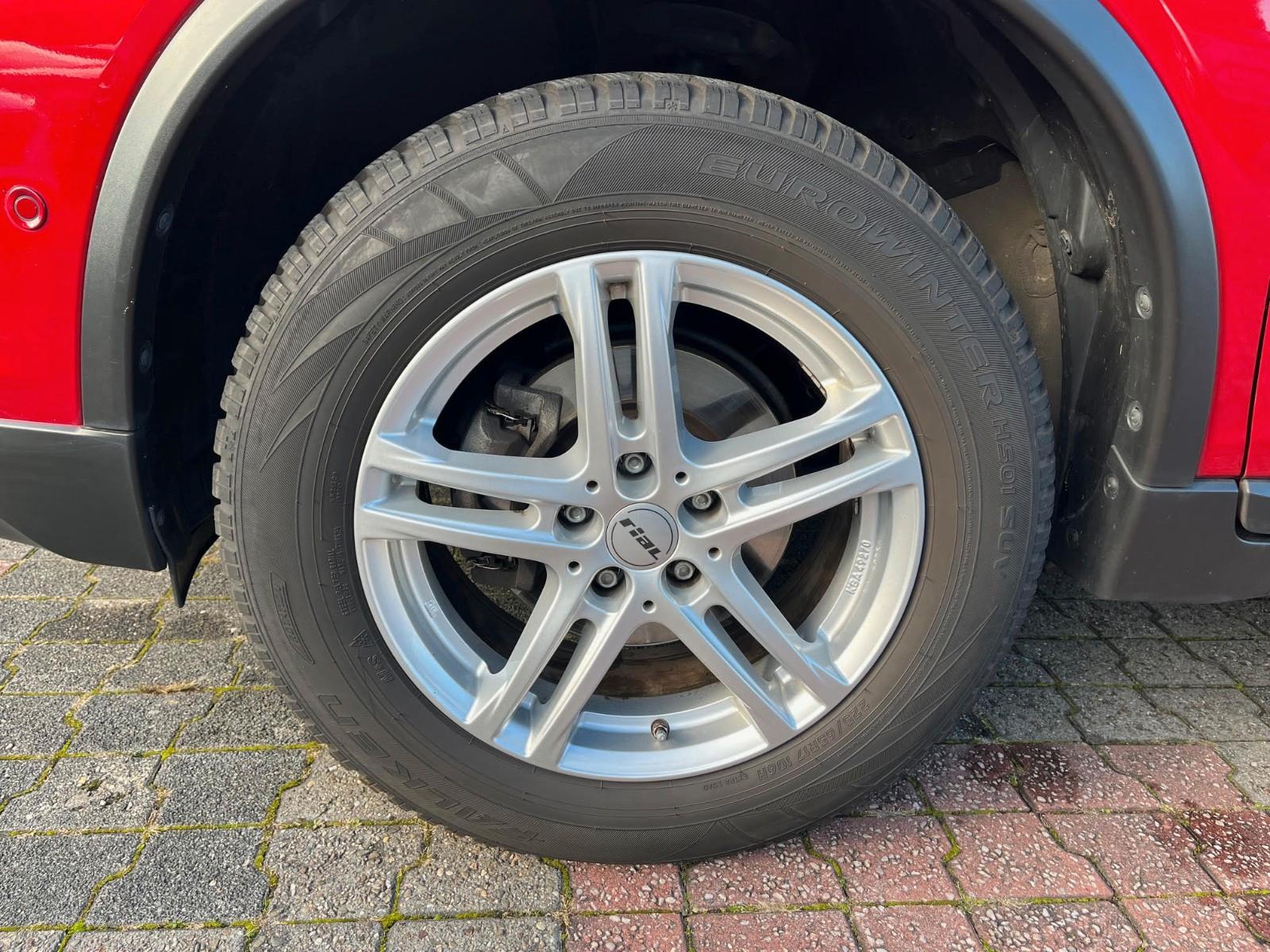 Nissan X-Trail Tekna*Pano*Bose