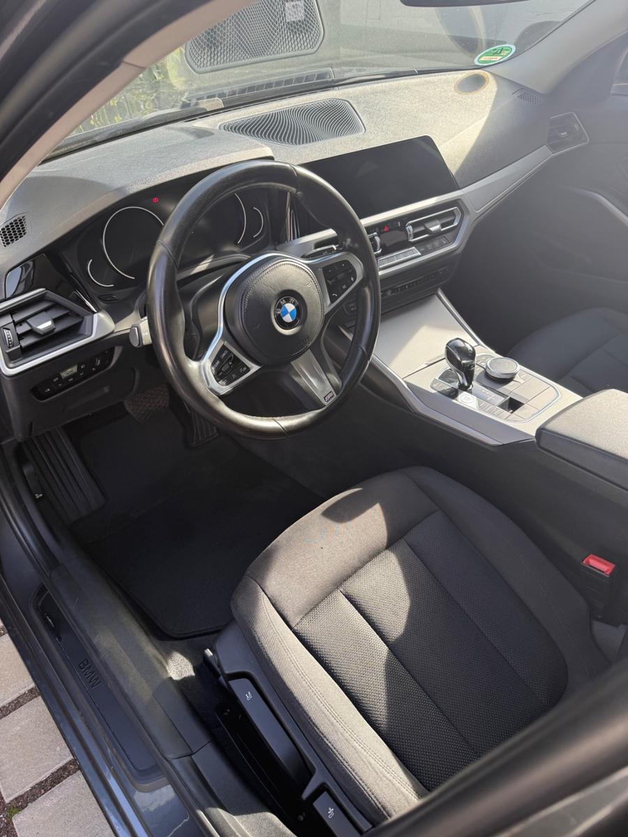 BMW 3er G20 318d Automati,Standheizung,TÜV 10/27