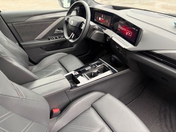 Bild 24 Opel Astra L ST Ultimate AT8 ACC+NAVI+360-KAMERA+MLED