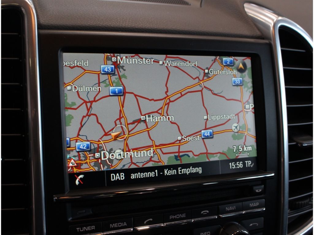 Fahrzeugabbildung Porsche Cayenne Diesel 2. Hand*Pano*Standheizung*21 Zoll