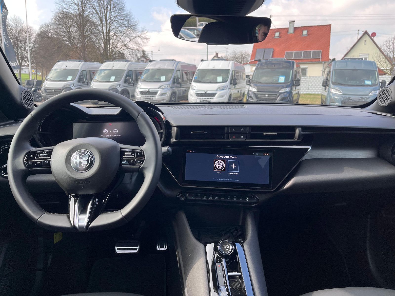 Fahrzeugabbildung Alfa Romeo Junior Ibrida 1.2 VGT 48V-Hybrid 107 kW Ti