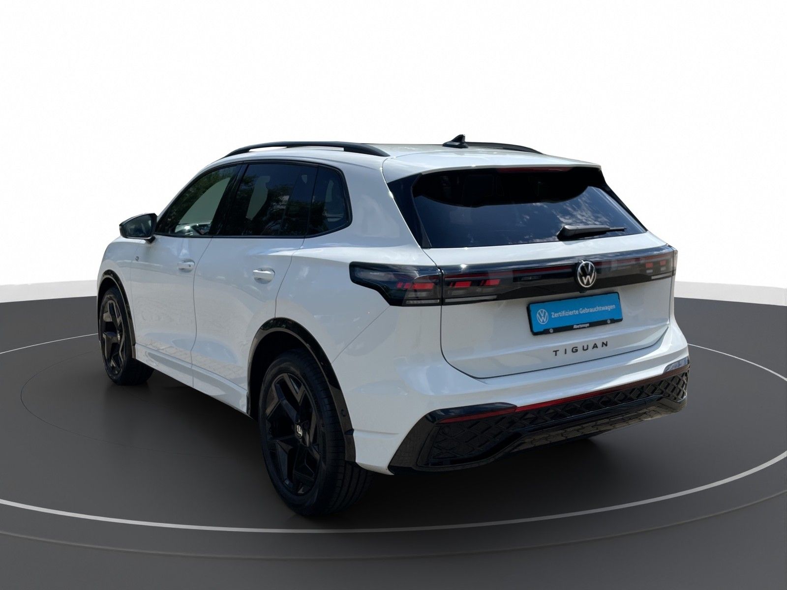 Volkswagen Tiguan 1.5 eTSI R-Line DSG MATRIX AHK KLIMA LED foto 2