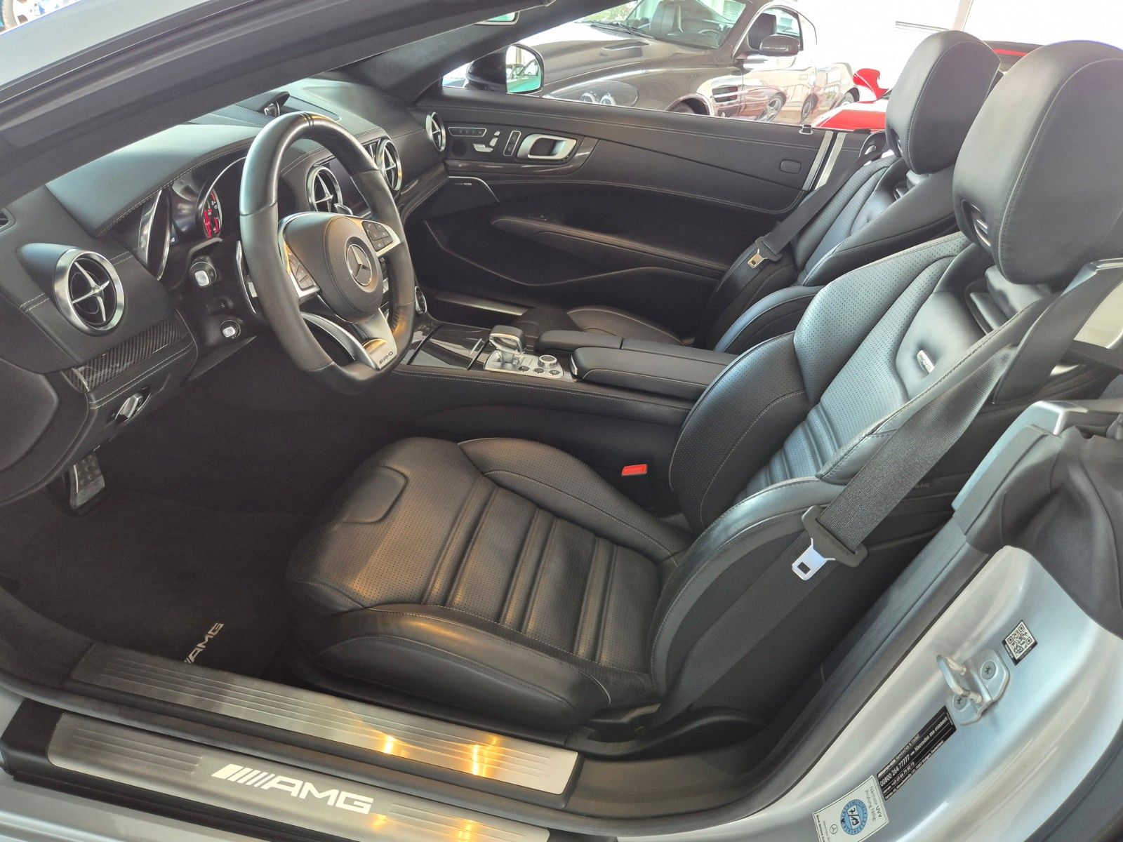 Fahrzeugabbildung Mercedes-Benz SL 63 AMG/Dt./AMG Driver/H&K/Pan./Massage/1A
