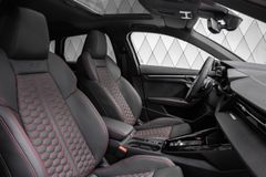 RS3 Quattro Sportback 2023 BLACK/BLACK 3D SOUND