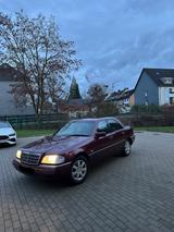 Mercedes-Benz Mercedes c180 W202 Gepflegt/Garage/Rentner... - gebrauchte Mercedes-Benz C 180 aus dem Jahr 1996