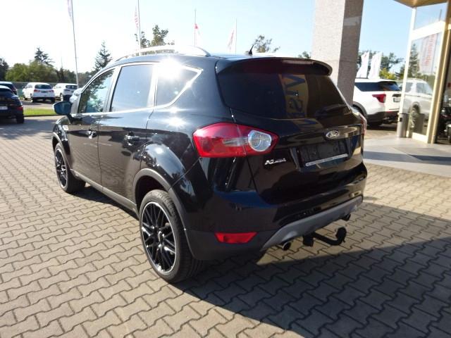 Ford Kuga 200PS Titanium SONY 19-Zoll AHK 4x4