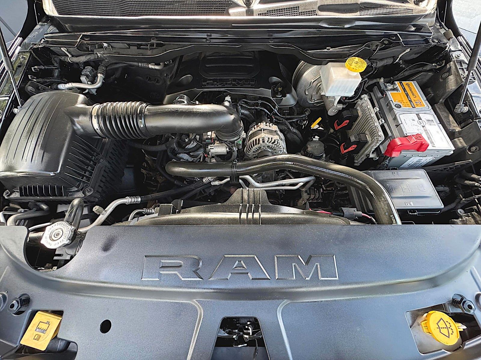 Fahrzeugabbildung Dodge RAM 5.7 V8 HEMI LIMITED 4x4 19% *Pano*Luft*ACC*