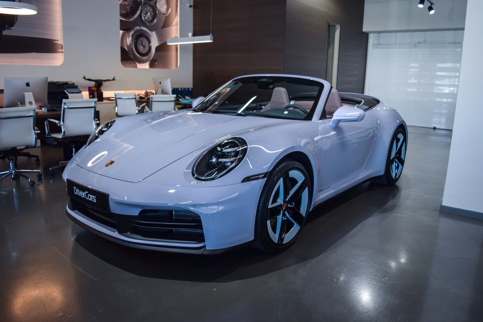 Porsche 992.2 CARRERA CABRIOLET - PAINT TO SAMPLE PINK imagem 2
