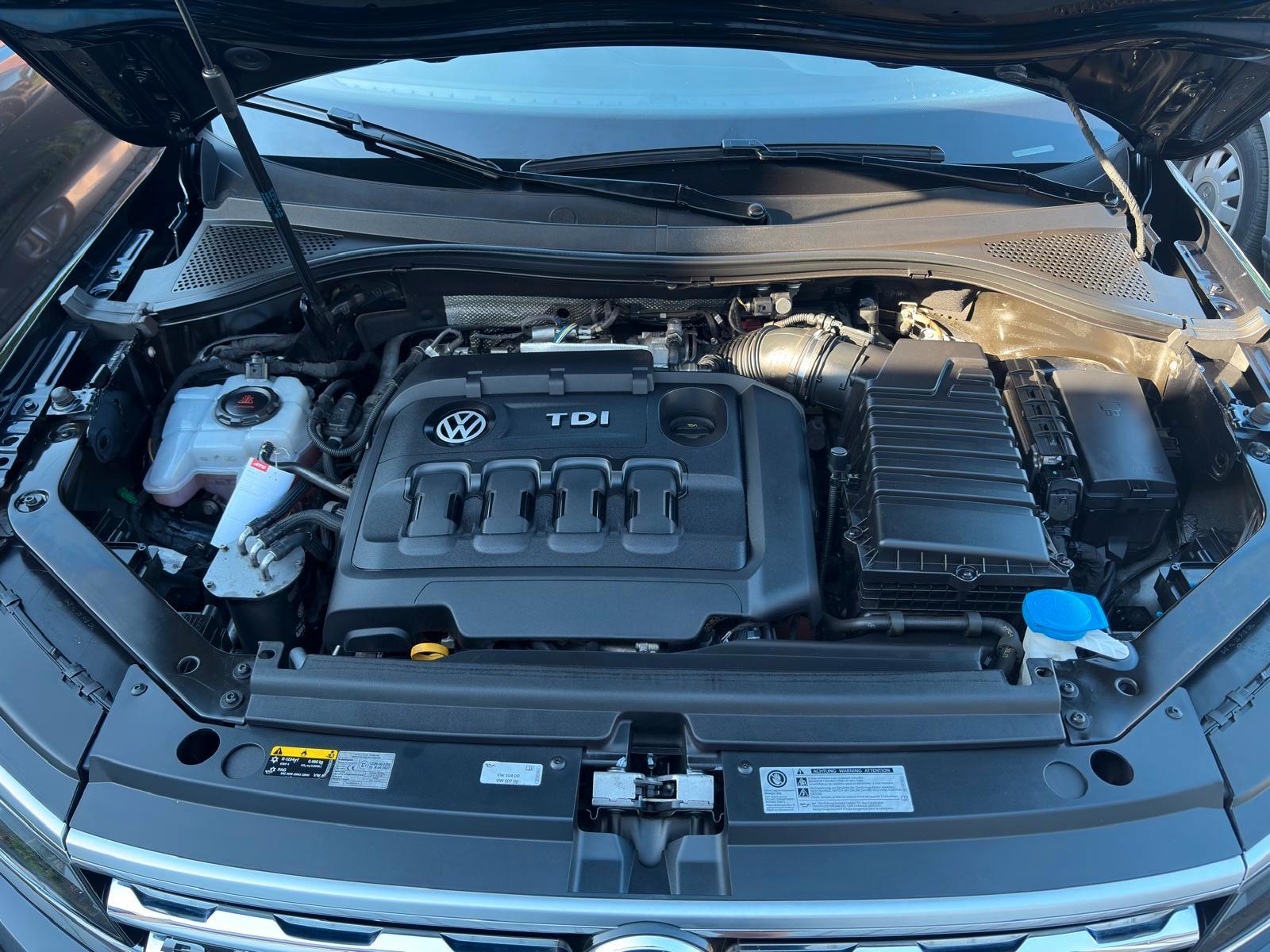 Volkswagen TIGUAN ALLSPACE / R-Line/ 240PS / PANO