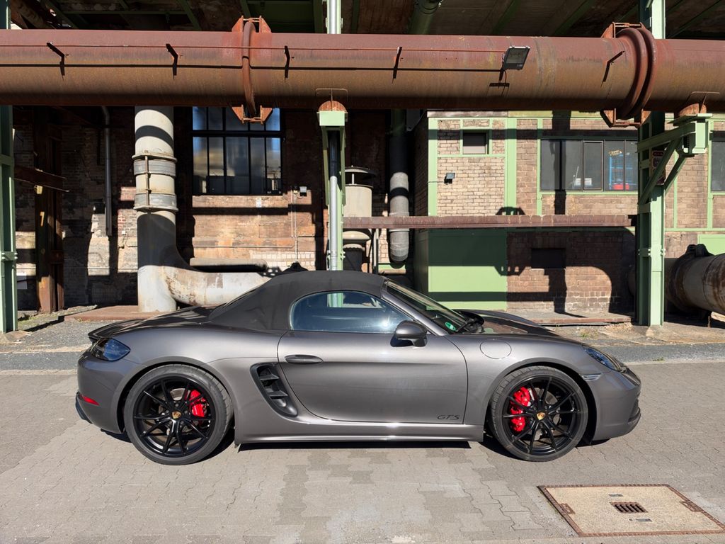 Image of Porsche Boxster