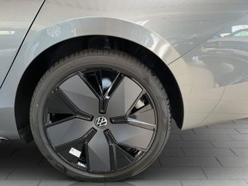 Bild 22 VW Passat Variant 2.0 TDI R-Line 4Motion