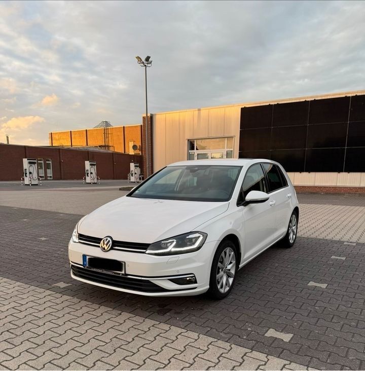 Image of Volkswagen Golf