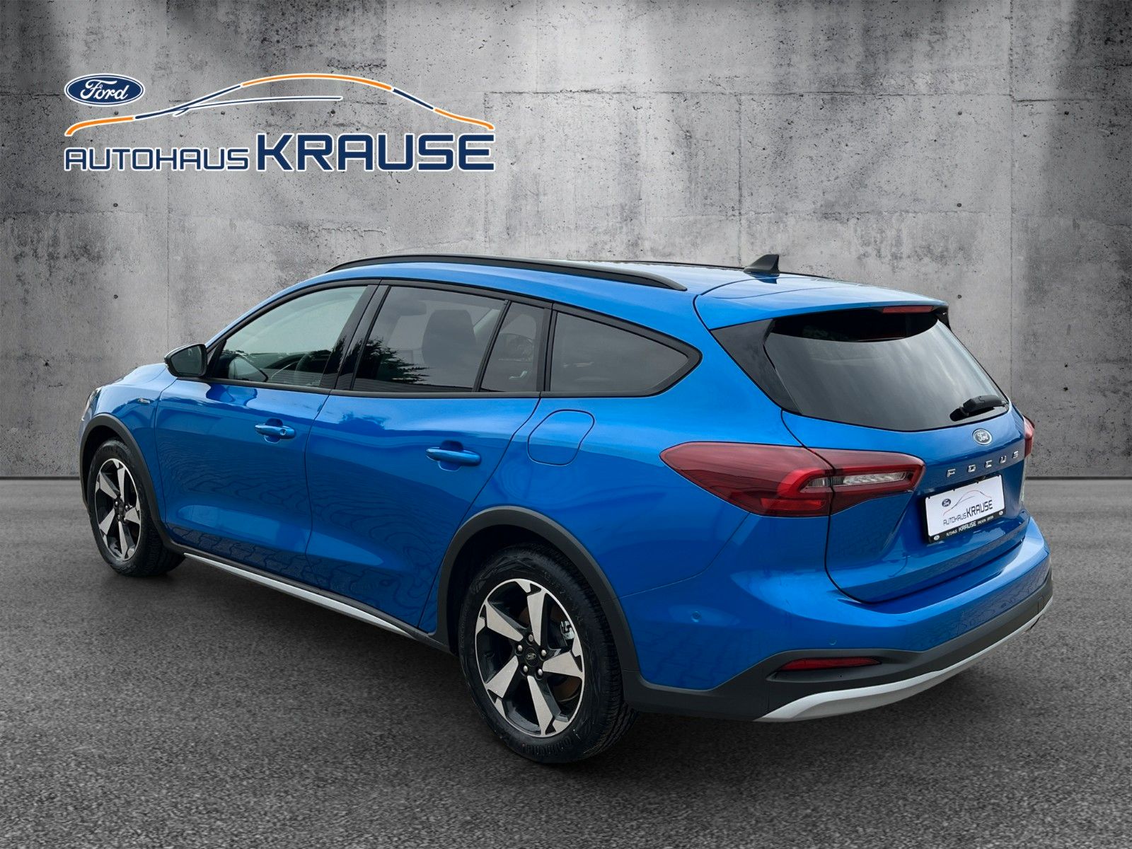 Fahrzeugabbildung Ford Focus Turnier Active X *Matrix*Parkass.*ErgoSi*