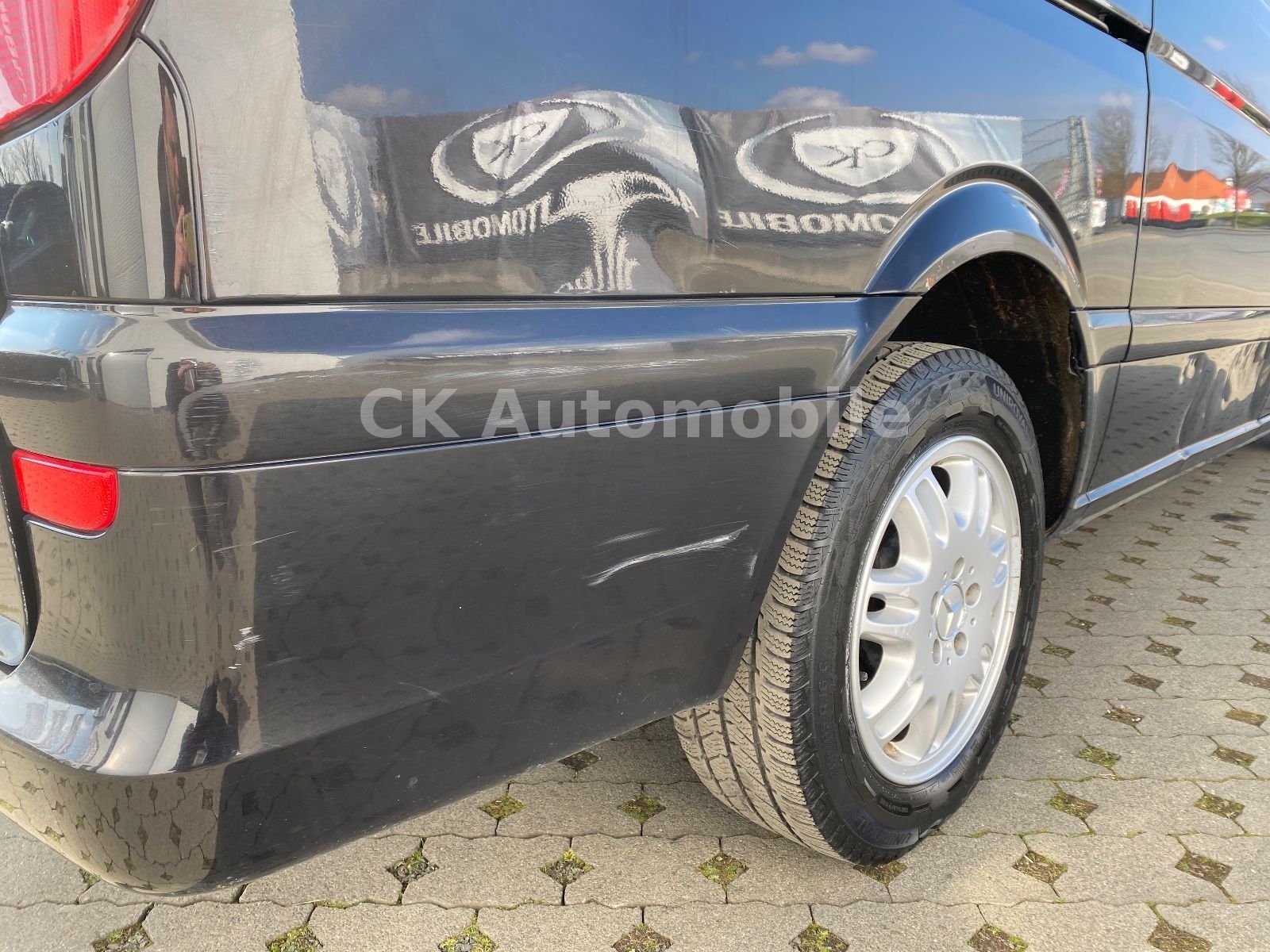 Fahrzeugabbildung Mercedes-Benz Viano 3.0 CDI lang Activity/6 Sitze/Leder/AHK