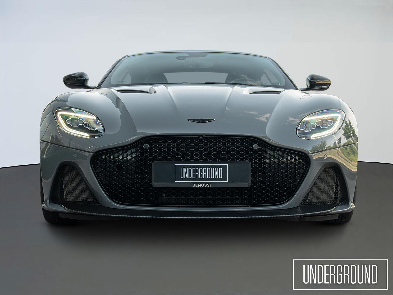 Aston Martin Superleggera 5.2 V12 imagem 3