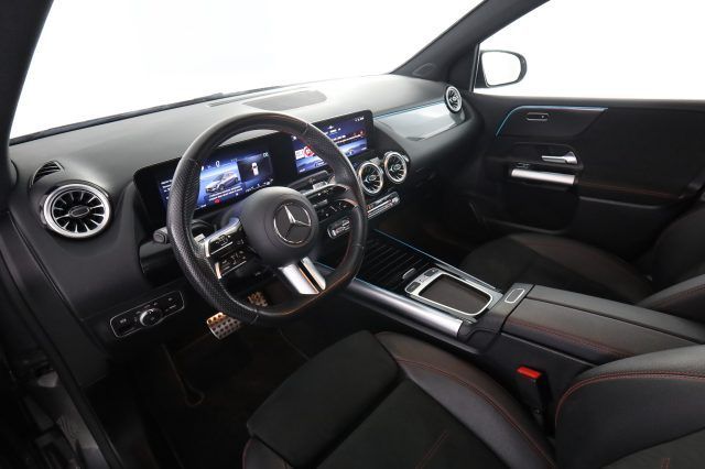 Image of Mercedes-Benz B 180