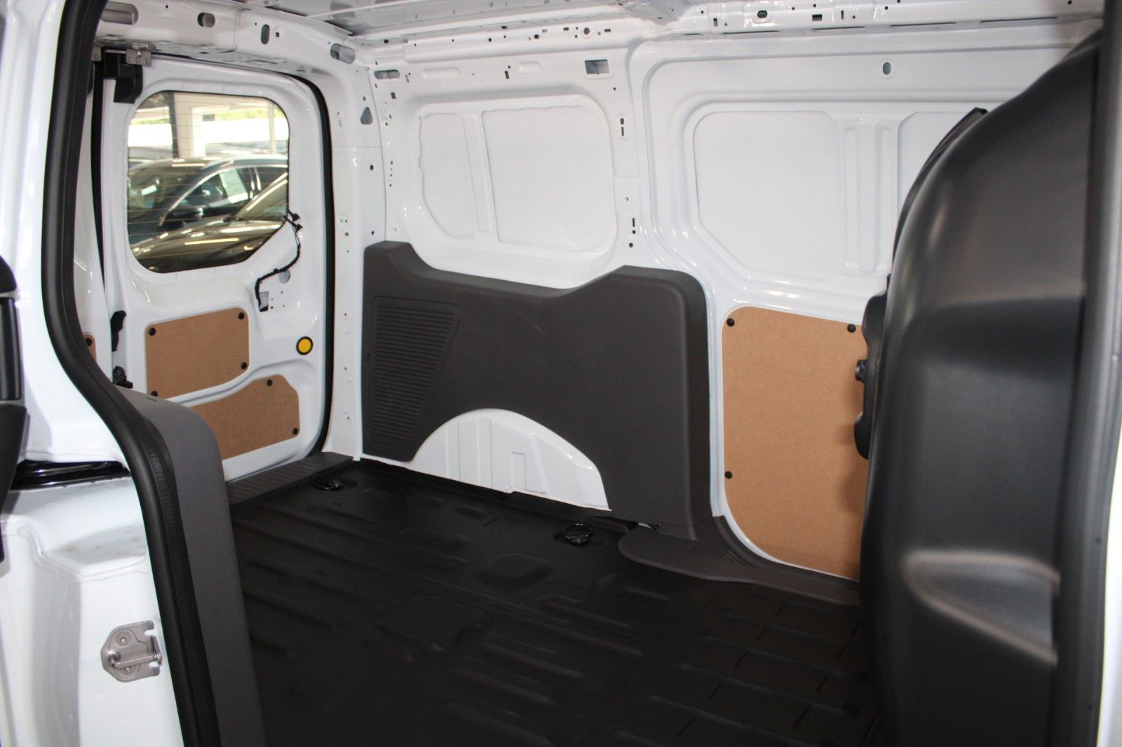Fahrzeugabbildung Ford Transit Connect TREND L2 KLIMA PDC AHK