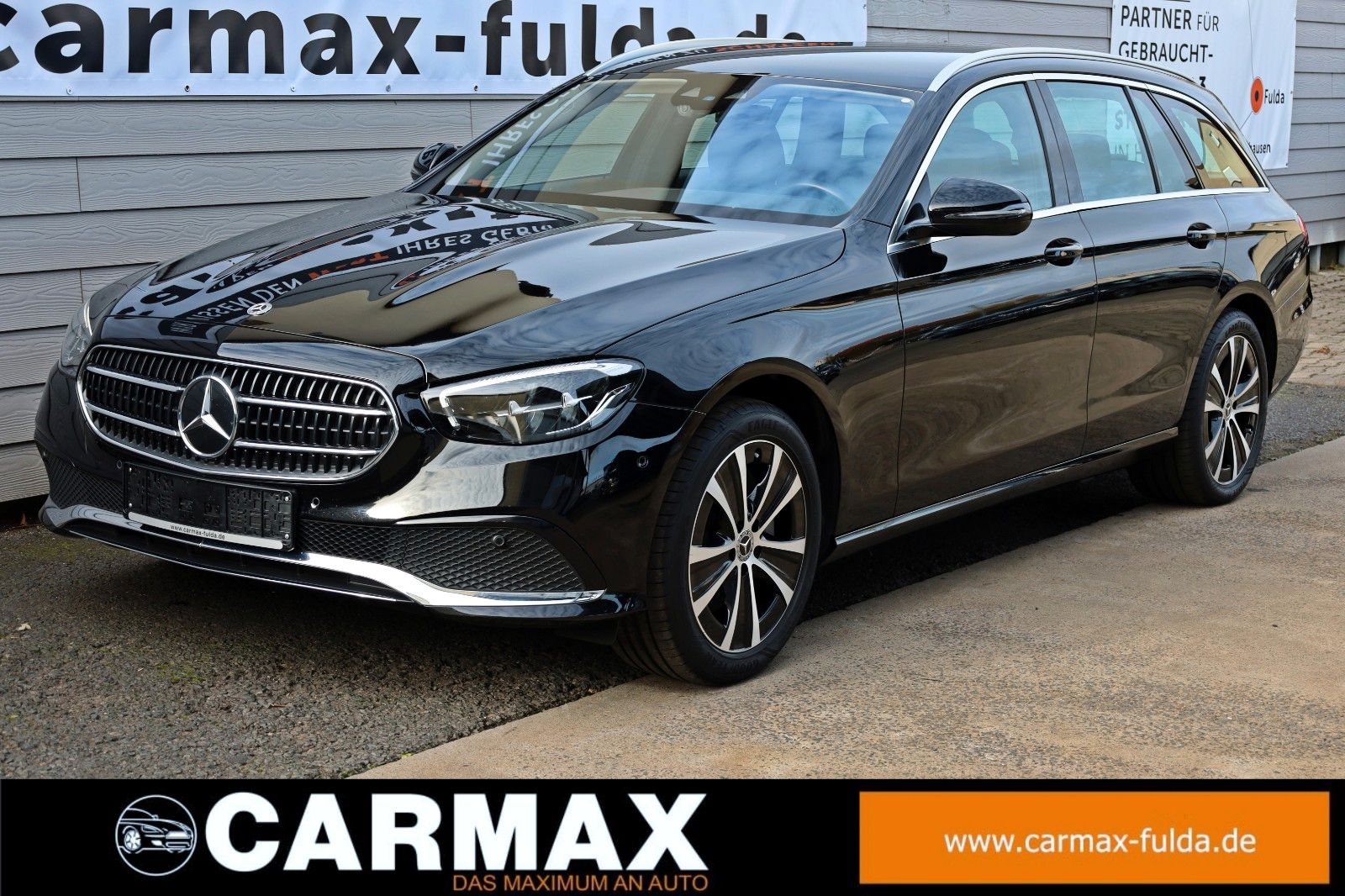 Fahrzeugabbildung Mercedes-Benz E 300 e T Avantgarde,T.Leder,Navi,Kamera,AHK +WR