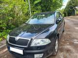Skoda Octavia 1.6 FSI tiptronic Elegance Elegance - Skoda Octavia aus 2006: Elegance