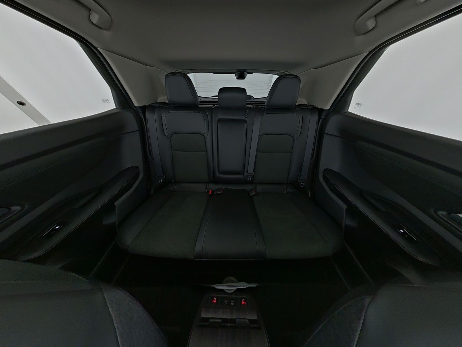 Nissan Ariya - Bild 18