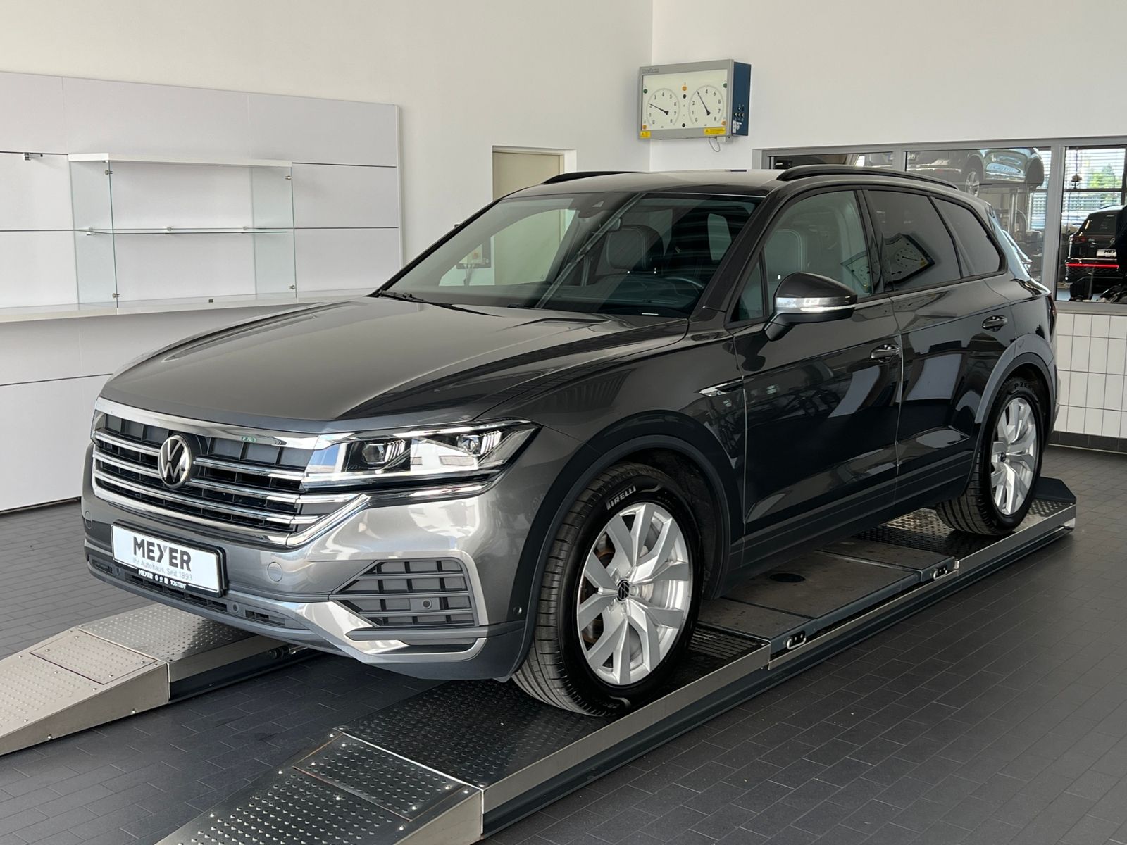 Fahrzeugabbildung Volkswagen Touareg 3.0 V6 TDI 4MOTION *Luftfederung, AHK, L