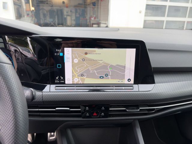 Golf VIII 2.0 TSI R-Line+Black Style+Navi+Pano