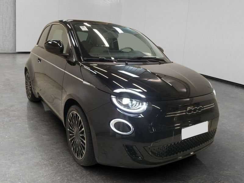 Fiat FIAT 500 500e 42 kWh La Prima imagem 3