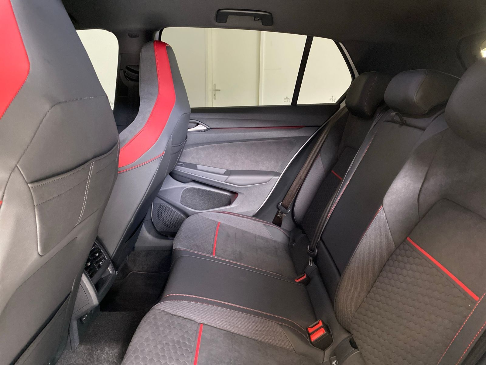 Volkswagen Golf - Bild 8
