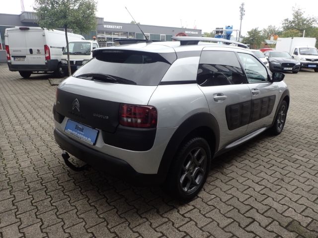 Fahrzeugabbildung Citroën C4 Cactus Shine 1.6 BlueHDi 100 FAP AHK Pano Nav