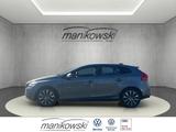 Volvo V40 152 PS Automatik *Momentum*GRA PDC - Volvo V40 mit Benzin-Antrieb: Kombi