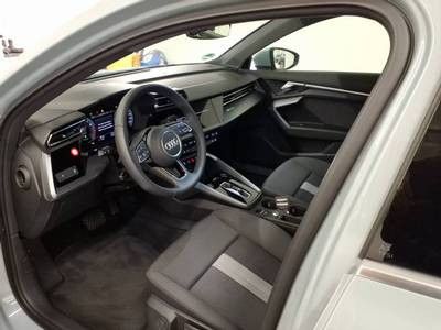 A3 Limousine 30 TFSI S TRONIC LED+NAV+AHK+KAMERA