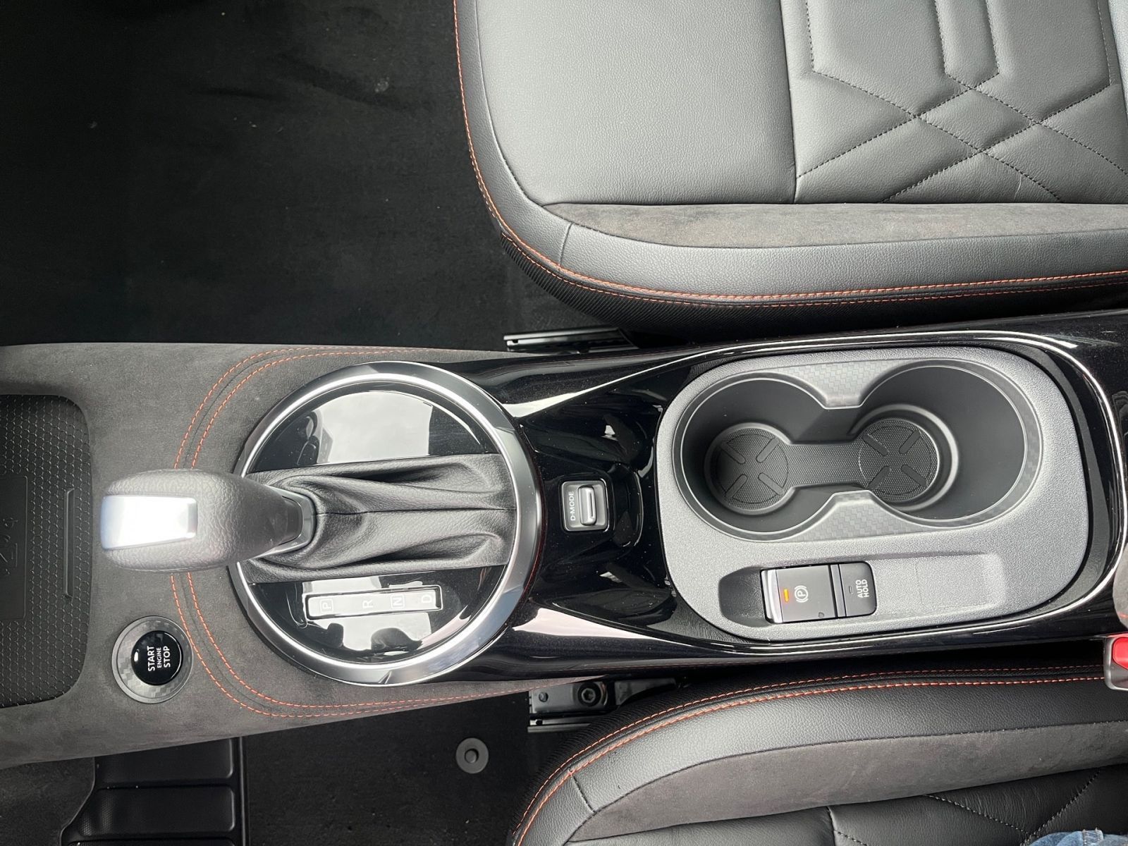 Fahrzeugabbildung Nissan Juke Redline Edition*NAVI*BOSE*KAMERA*SHZ*ProPil