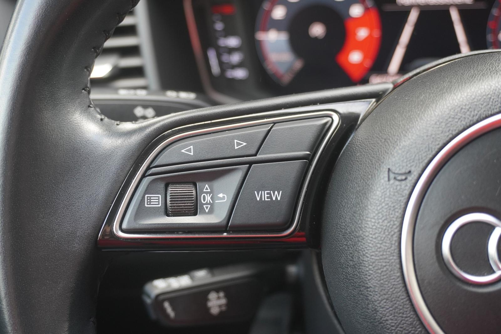 Audi A1 1.0 TFSI advanced LED Navi Sitzheizung Klima