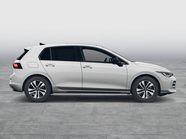 Volkswagen Golf VIII Lim. 1.5 eTSI Energy Pano 360° Kam foto 4