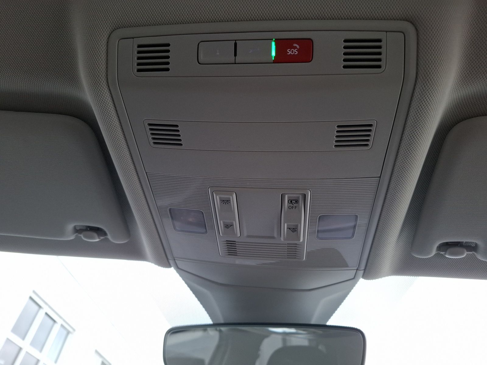 Fahrzeugabbildung Volkswagen T-Cross TSI Basis Navi AID PDC SH