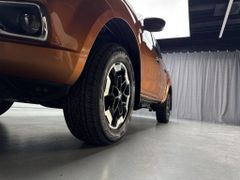 NISSAN Navara Double Cab 4x4 Sperre LED Temp 1. Hand